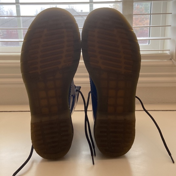 Dr. Martens 1460 Lace Up Boots in Electric Blue Patent Leather - Picture 5 of 8